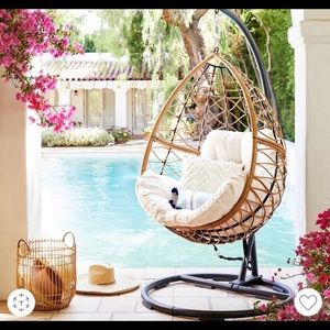 Meet your Posher, Betty